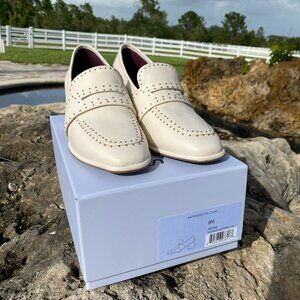 AEROSOLES IVORY LOAFERS 8